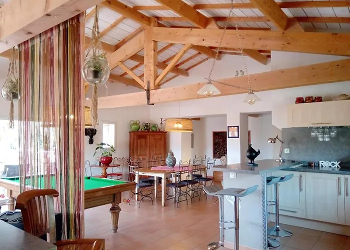 Couleurs Du Sud Vila